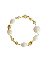Alana Pearl Bracelet