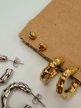Khole Dot Earring