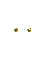 Khole Dot Earring