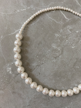 NANA NECKLACE