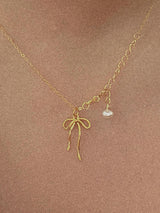 Bow Necklace