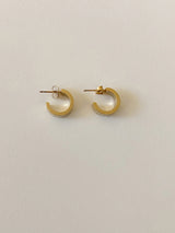 MINA HUGGIES EARRING