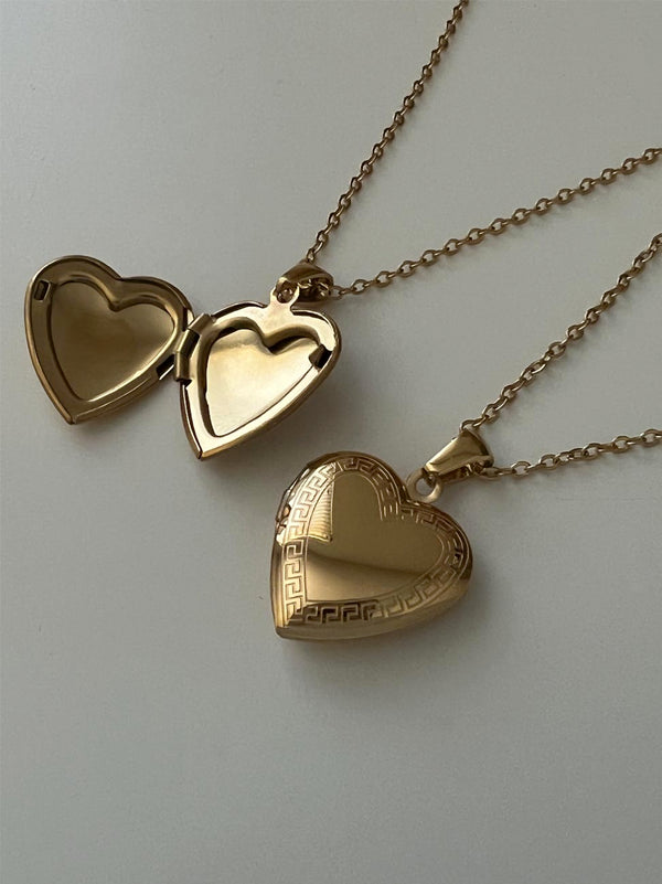 Naya Locket Necklace